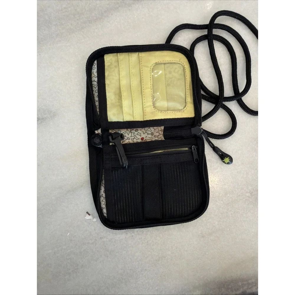 Sherpani Zoe Wallet Bag Zip Purse Canvas Black & White Small 6x4 Long‎ Strap